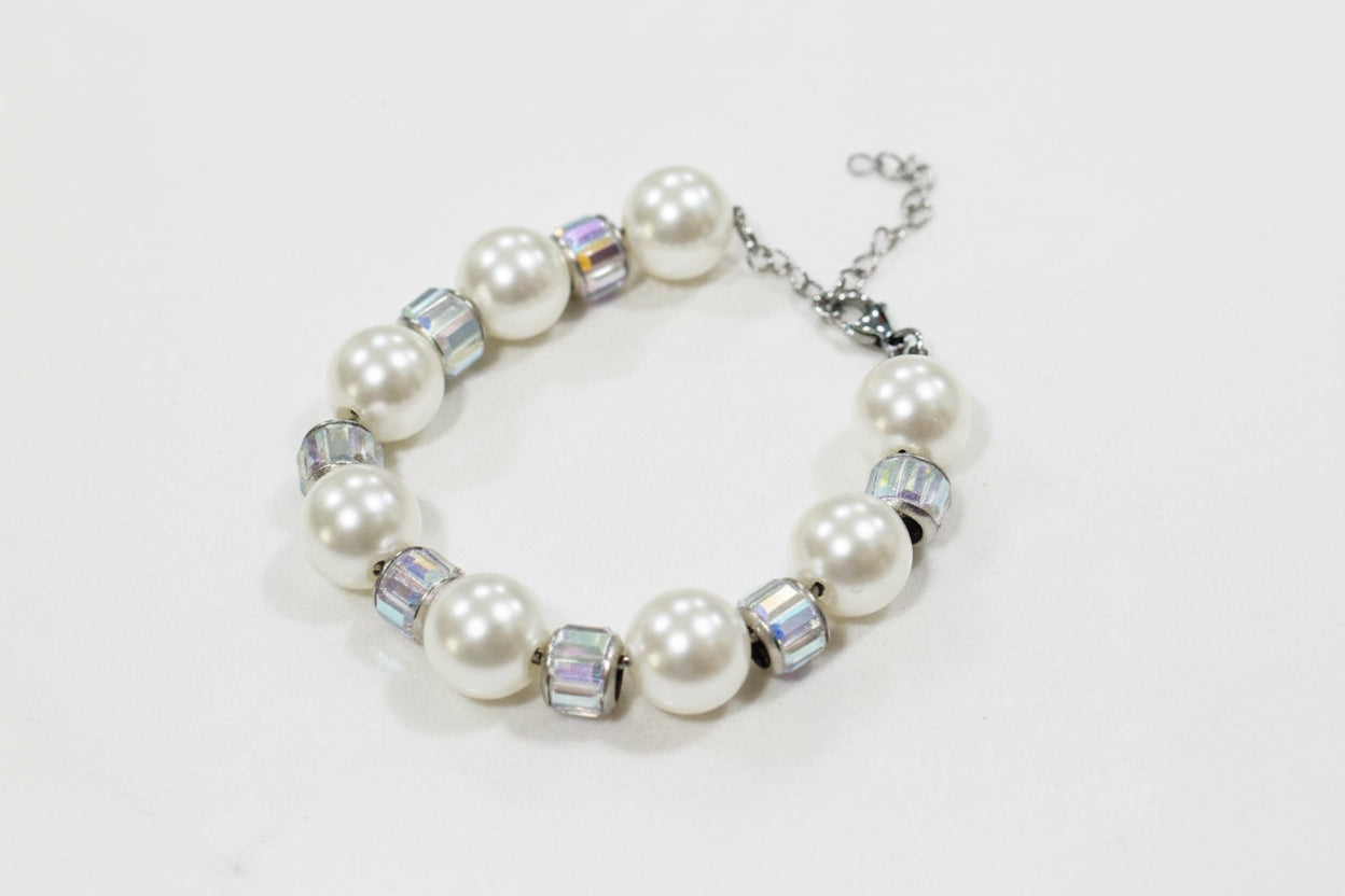 Pearl bracelets