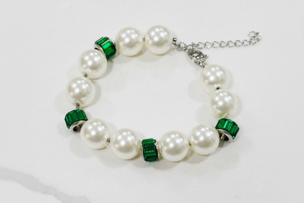 Pearl bracelets
